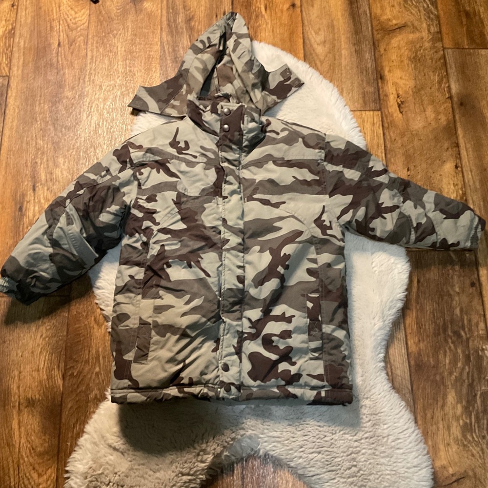 Athletech Camo Coat Boys Size‎ 6/7 Stowaway Hood Insulated Winter